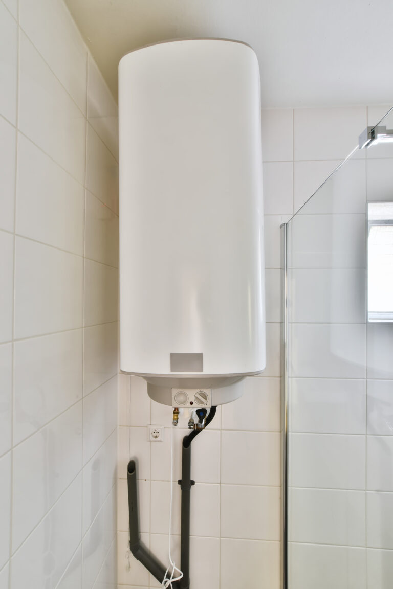 Tank vs. Tankless Water Heaters: What’s Better for Oklahoma Homes?