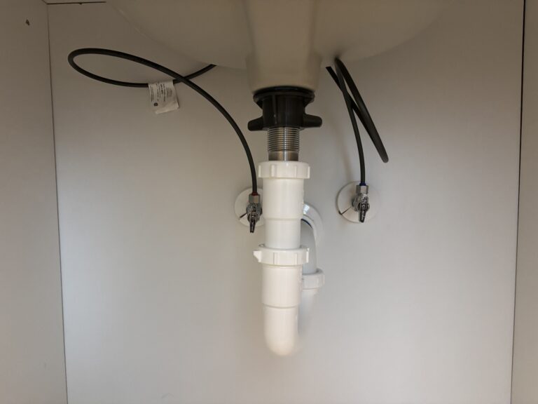Signs Your Home Needs a New Water Supply Line
